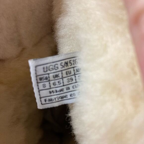 UGG  upside  high sherpa  boots - Picture 5 of 5